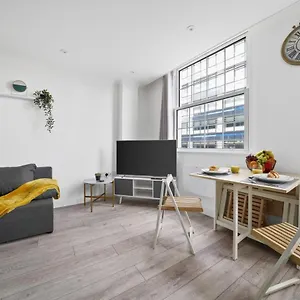 In The Heart Of The - Aldgate Zone 1 Londres